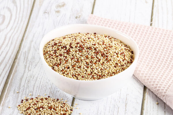 Vente en gros de graines de quinoa rouge